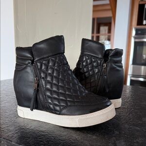Steve Madden Black Quilted Wedge Sneakers